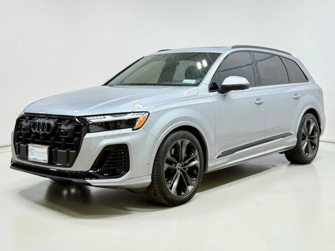 Used 2025 Audi Q7 3.0T Prestige AWD/4WD image 7