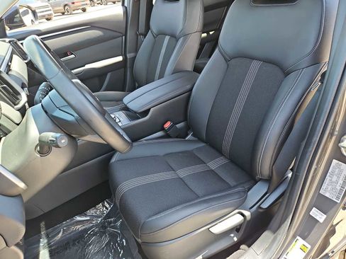 Used 2024 MAZDA CX-50 AWD 2.5 S w/ Select Package image 16