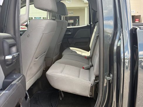Used 2017 GMC Sierra 2500 4x4 Double Cab w/ Sierra Convenience Package image 11