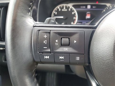 Used 2022 Nissan Pathfinder SL image 27