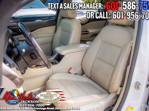 Used 2019 GMC Acadia Denali w/ Technology Package FWD image 7