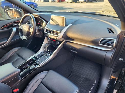 Used 2020 Mitsubishi Eclipse Cross SEL image 13