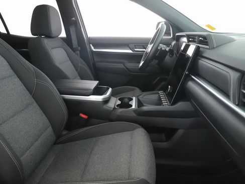 Used 2025 GMC Terrain Elevation image 28