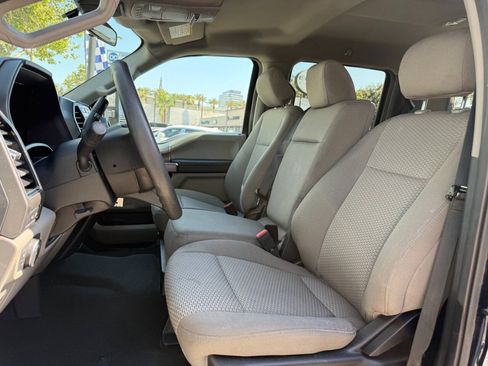 Used 2021 Ford F250 XLT w/ XLT Premium Package AWD/4WD image 26