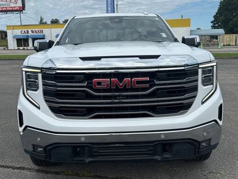Used 2022 GMC Sierra 1500 SLT w/ SLT Premium Plus Package AWD/4WD image 23