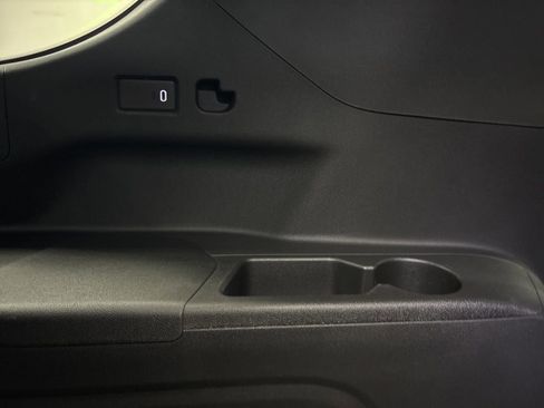 New 2026 Chevrolet Suburban Premier image 25