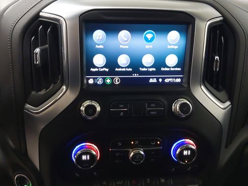 Certified 2021 GMC Sierra 1500 SLE image 20