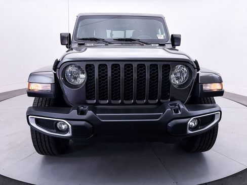 Used 2021 Jeep Gladiator Sport AWD/4WD image 9