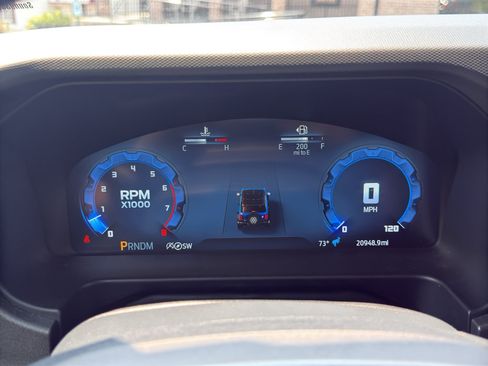 Used 2025 Ford Bronco Badlands AWD/4WD image 18