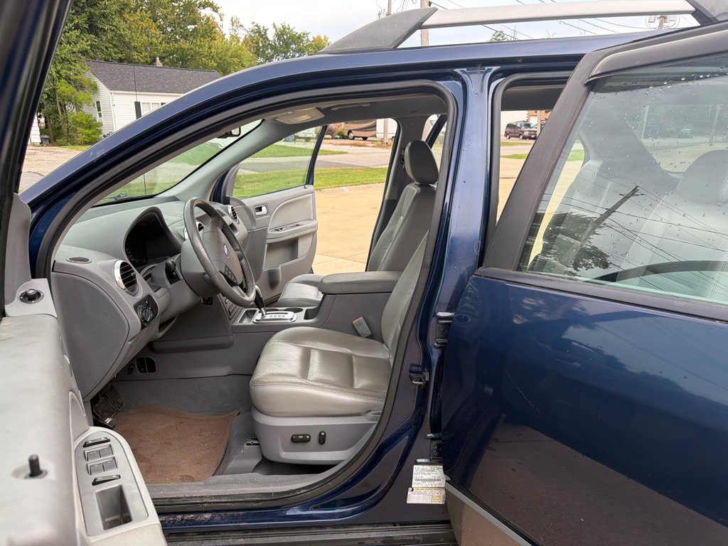 Used 2006 Ford Freestyle SEL AWD/4WD image 12