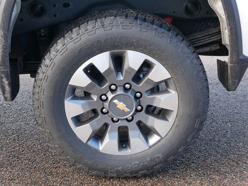 New 2026 Chevrolet Silverado 2500 LT w/ All Star Edition image 3