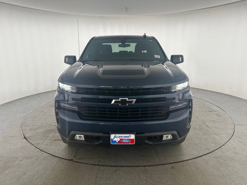 Used 2022 Chevrolet Silverado 1500 RST AWD/4WD image 2