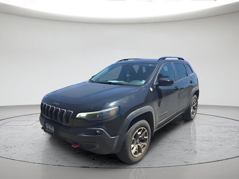 Used 2022 Jeep Cherokee Trailhawk w/ Trailer Tow Group AWD/4WD image 1