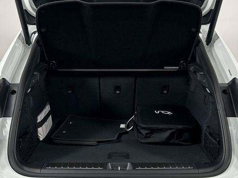 Certified 2024 Porsche Macan 4 Electric AWD/4WD image 29