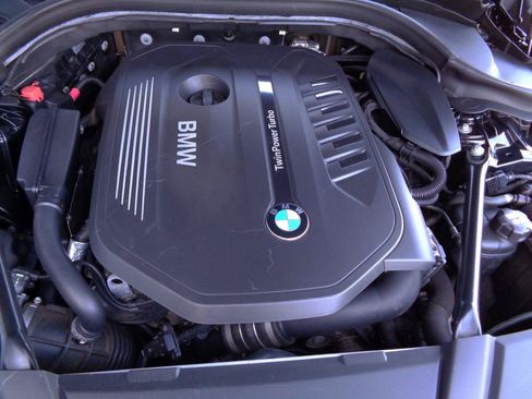 Used 2018 BMW 640i Gran Turismo xDrive AWD/4WD image 18