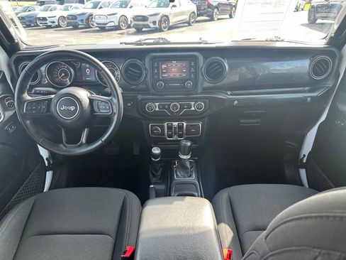 Used 2020 Jeep Gladiator Sport AWD/4WD image 13