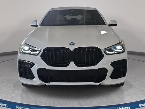 Used 2023 BMW X6 xDrive40i w/ M Sport Package image 3