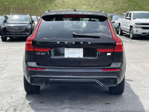 Used 2024 Volvo XC60 T8 Plus w/ Climate Package AWD/4WD image 11