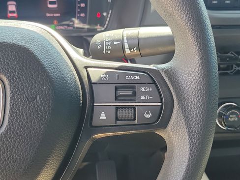 Used 2023 Honda Accord LX image 23
