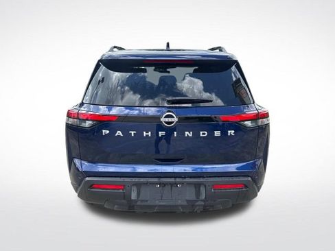 Used 2025 Nissan Pathfinder SV FWD image 9