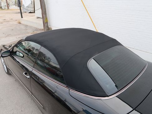 Used 2008 Mercedes-Benz CLK 350 Cabriolet image 33