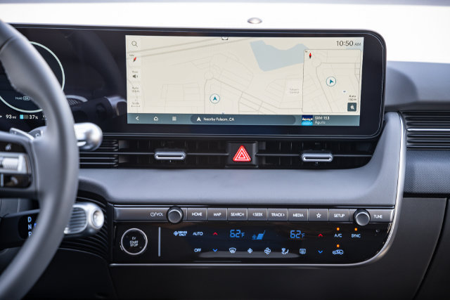 New 2026 Hyundai Ioniq 5 SEL RWD image 17