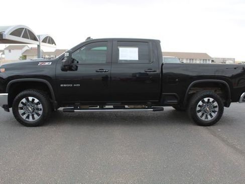 Used 2024 Chevrolet Silverado 2500 LT w/ All Star Edition AWD/4WD image 9
