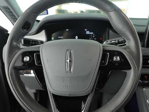 Used 2020 Lincoln Aviator Reserve w/ Elements Package Plus image 14