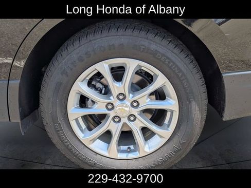 Used 2021 Chevrolet Equinox LT w/ Driver Convenience Package FWD image 11