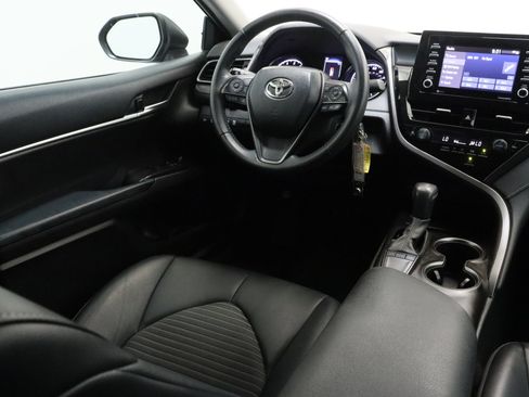 Used 2023 Toyota Camry SE FWD image 28