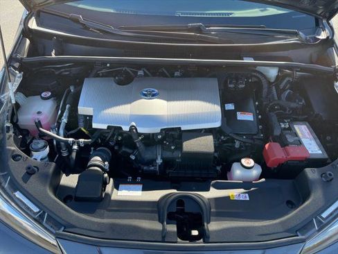 Certified 2020 Toyota Prius XLE image 22
