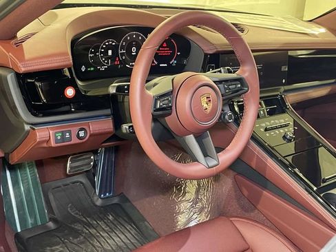 New 2026 Porsche Panamera 4 AWD/4WD image 4