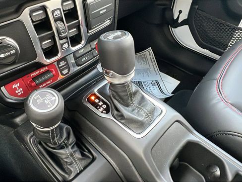 New 2026 Jeep Wrangler Unlimited Rubicon image 26