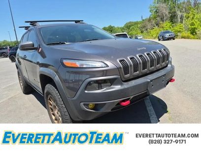 Used 2017 Jeep Cherokee Trailhawk