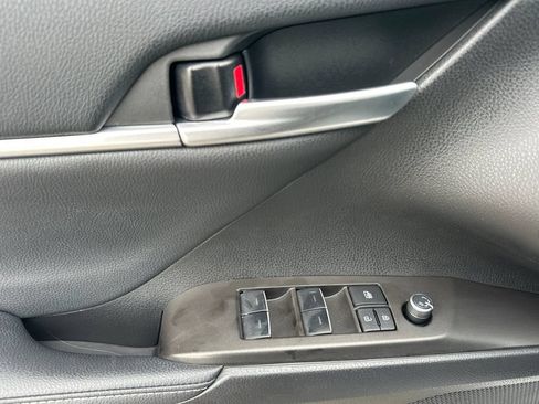 Used 2024 Toyota Camry XSE w/ Cold Weather Package FWD image 11