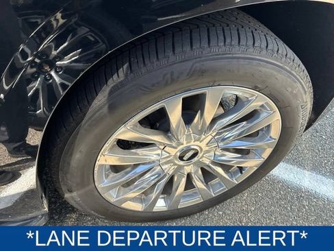 Certified 2021 Cadillac Escalade Premium Luxury w/ Driver Assist Tech Package AWD/4WD image 6
