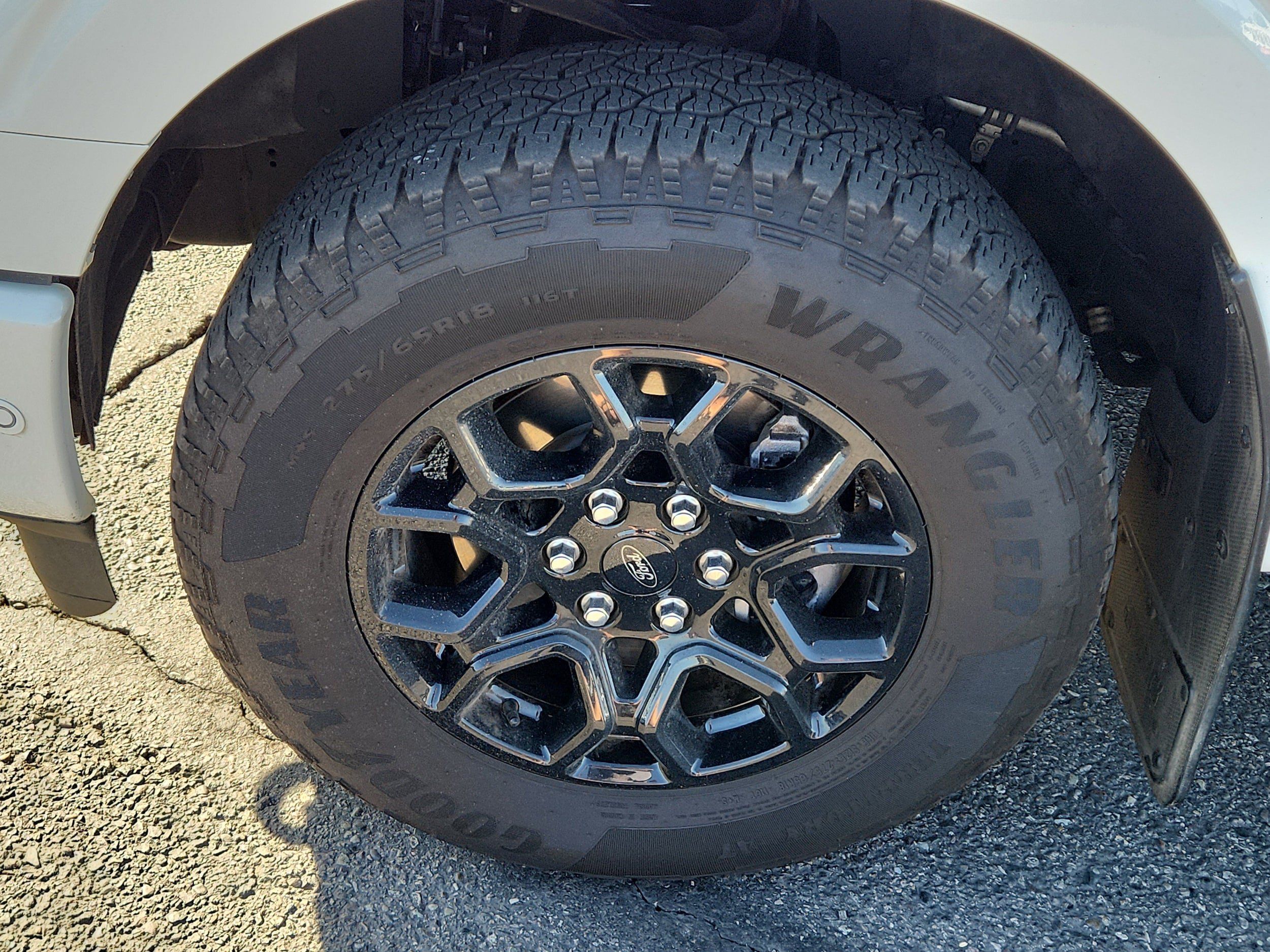Used 2022 Ford F150 Limited AWD/4WD image 7