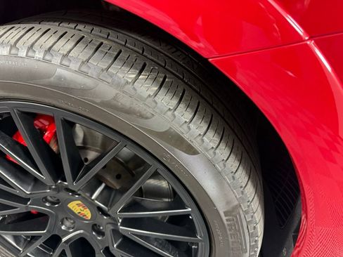 Certified 2021 Porsche Cayenne GTS AWD/4WD image 20