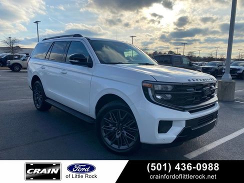New 2026 Ford Expedition Platinum w/ Stealth Appearance Package AWD/4WD image 1