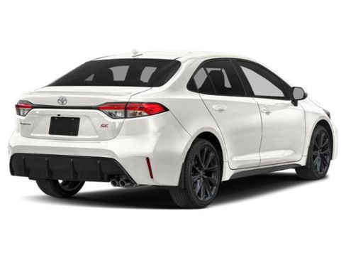 Used 2025 Toyota Corolla SE w/ Convenience Package FWD image 2