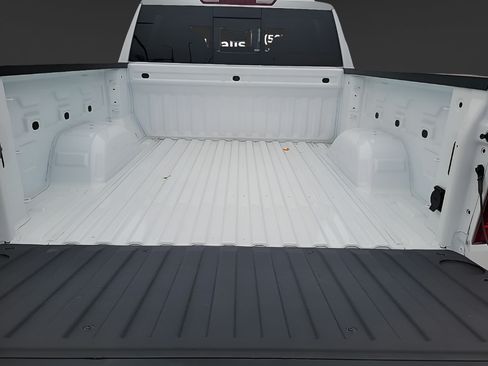 Used 2026 Chevrolet Silverado 1500 LT w/ Texas Edition Plus AWD/4WD image 9
