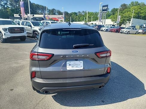Used 2025 Ford Escape ST-Line AWD/4WD image 6