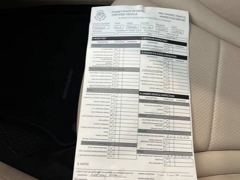 Used 2019 Mercedes-Benz GLC 300 4MATIC image 31