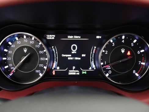 Used 2022 Maserati Ghibli Modena Q4 image 18