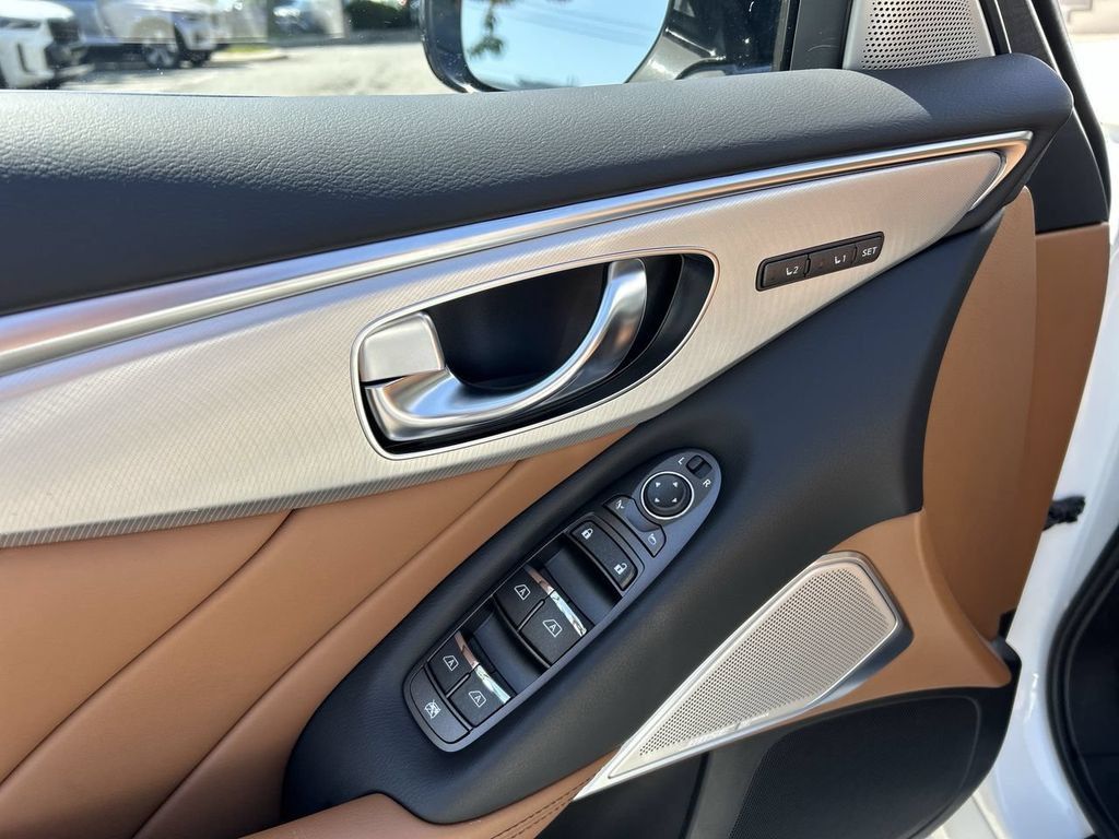 Certified 2023 INFINITI Q50 Luxe AWD/4WD image 16