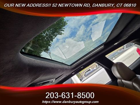 Used 2021 Kia Telluride SX w/ SX Prestige Package AWD/4WD image 9