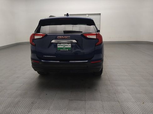 Used 2022 GMC Terrain SLE w/ Driver Convenience Package FWD image 7