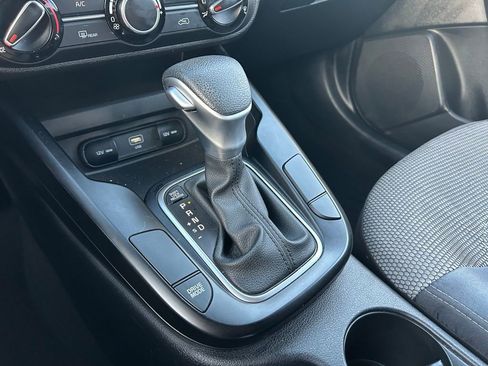 Used 2024 Kia Soul LX w/ Option Group 015 image 26