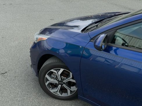 Used 2019 Kia Forte LXS image 6