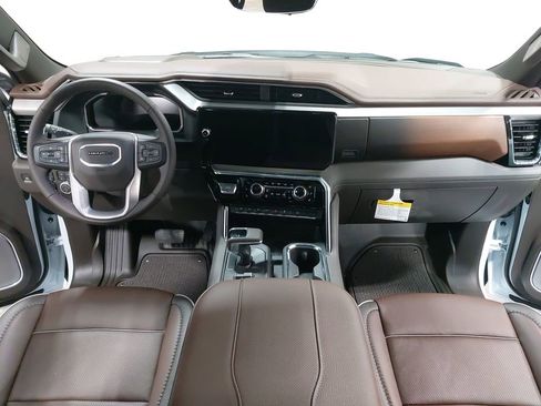New 2026 GMC Sierra 1500 Denali w/ Denali Reserve Package image 9